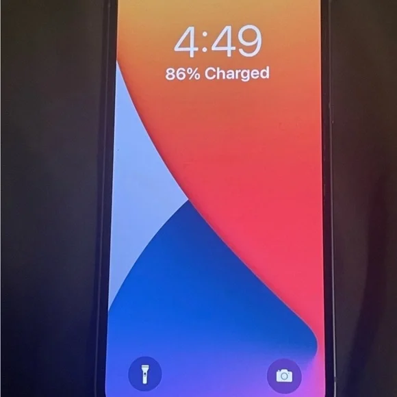 Apple iPhone 12 Purple Sleek Dual-Camera Smartphone - Picture 4 of 5